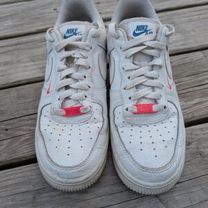 Nike Air Force One (1) Low '07 Summit White Solar Red Trainers